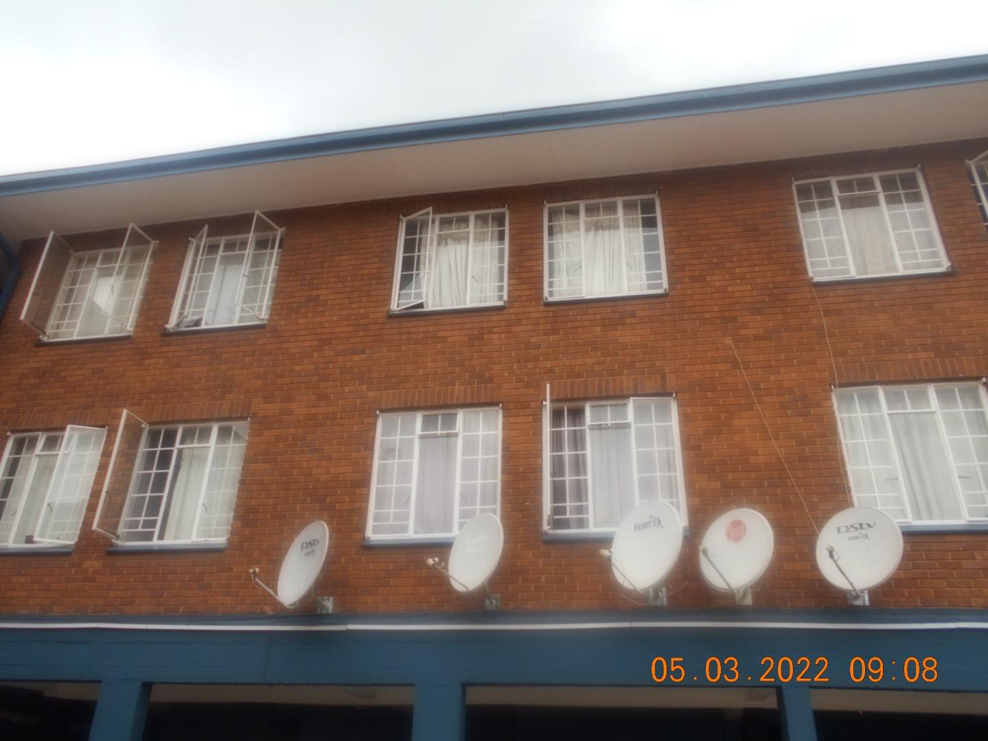 4 Bedroom Flat for Sale - Gauteng