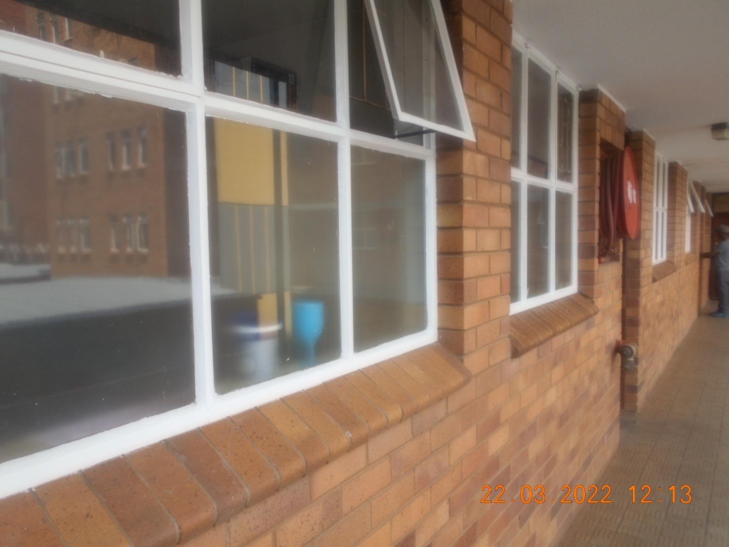 3 Bedroom Flat for Sale - Gauteng