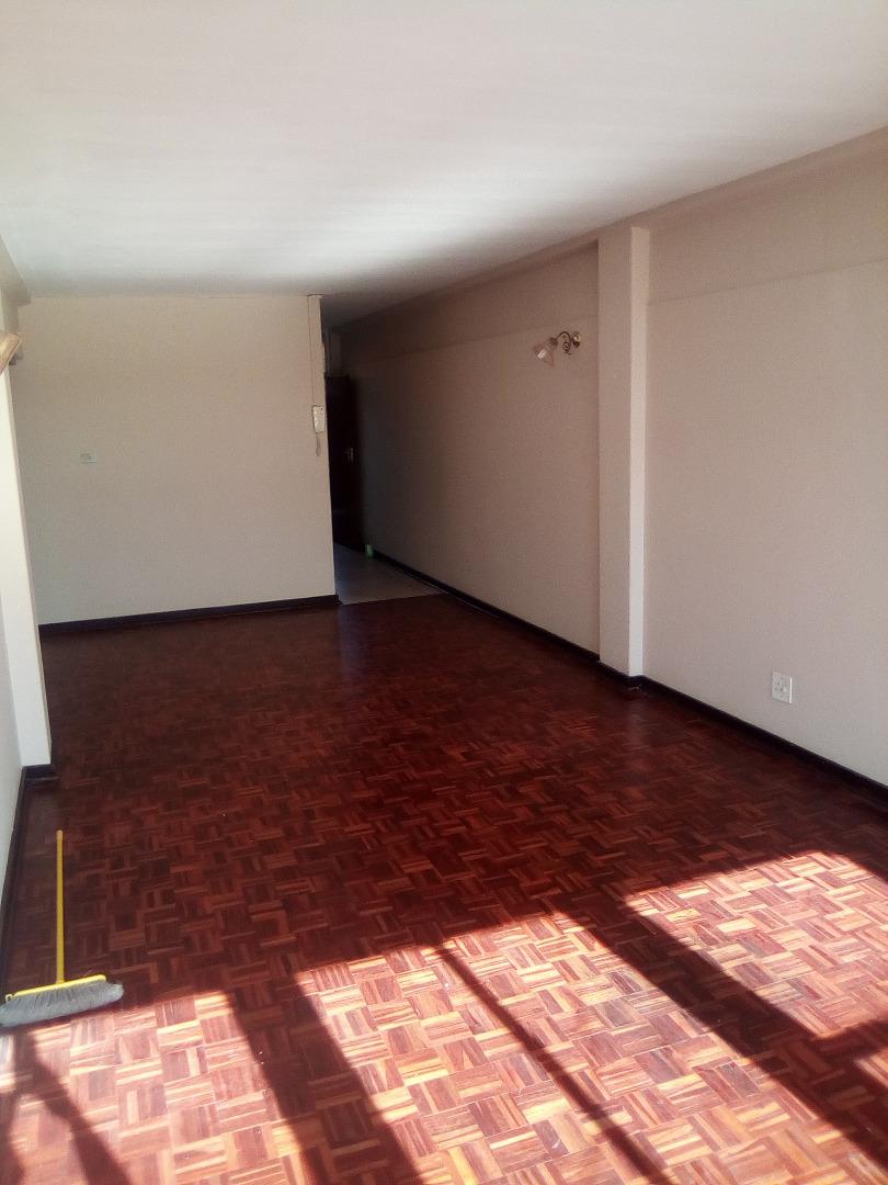 2 Bedroom Flat for Sale - Gauteng