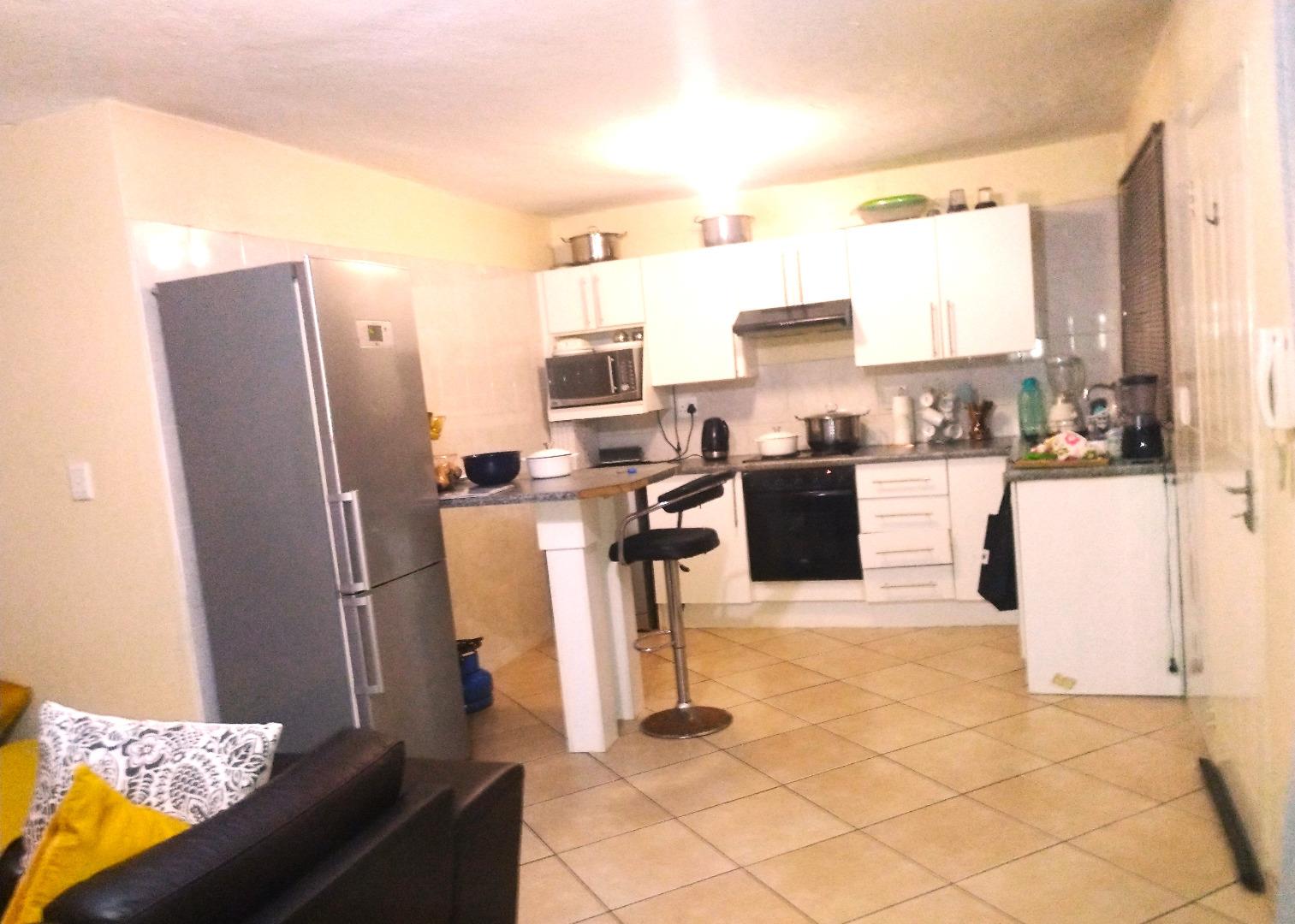 2 Bedroom Flat for Sale - Gauteng