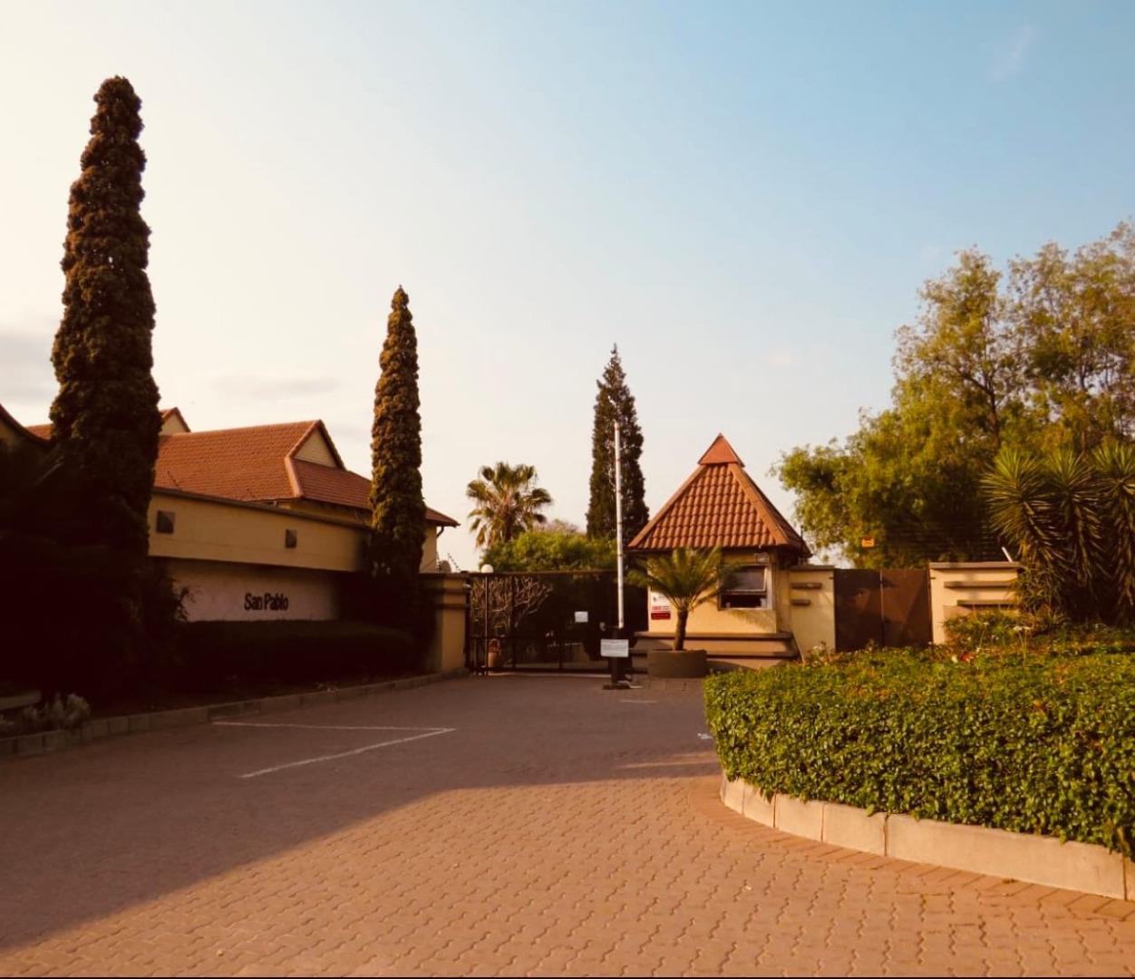 2 Bedroom Apartment for Sale - Gauteng