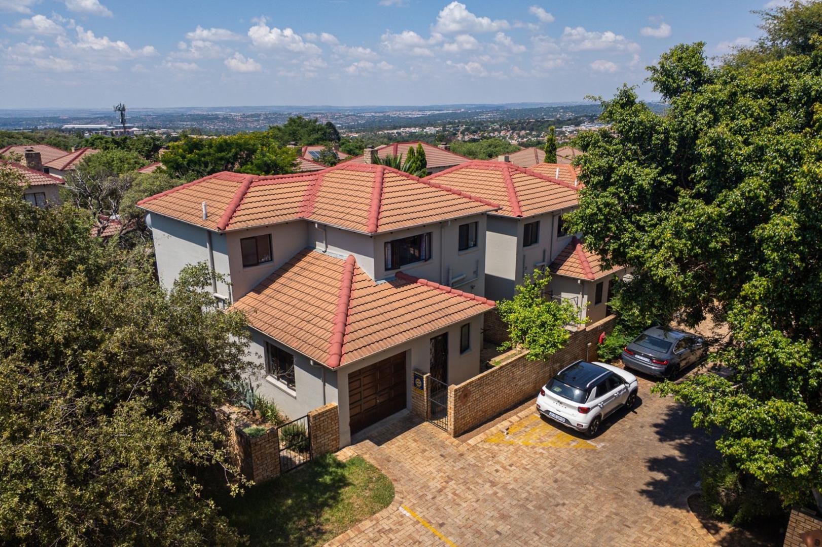 3 Bedroom Townhouse for Sale - Gauteng